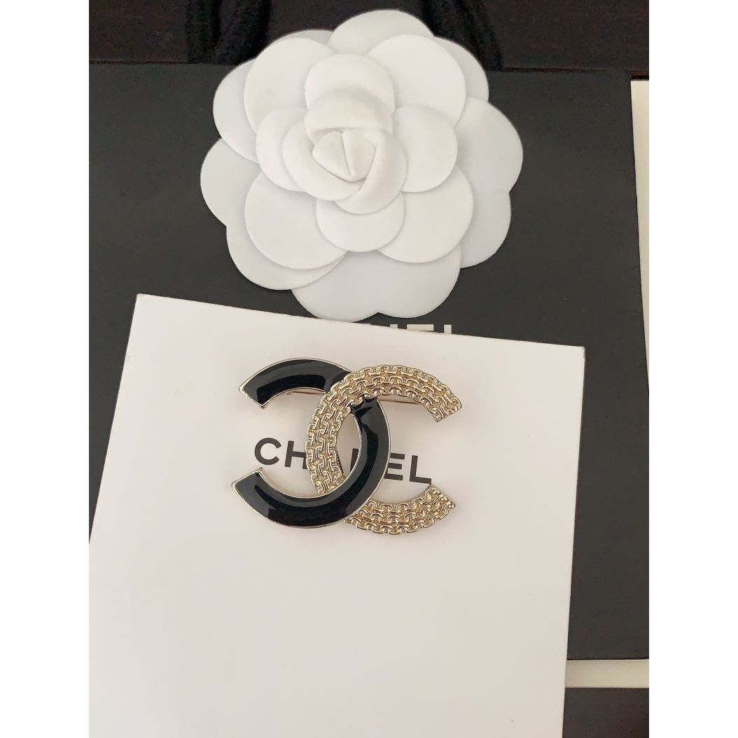 Chanel Brooches - Click Image to Close